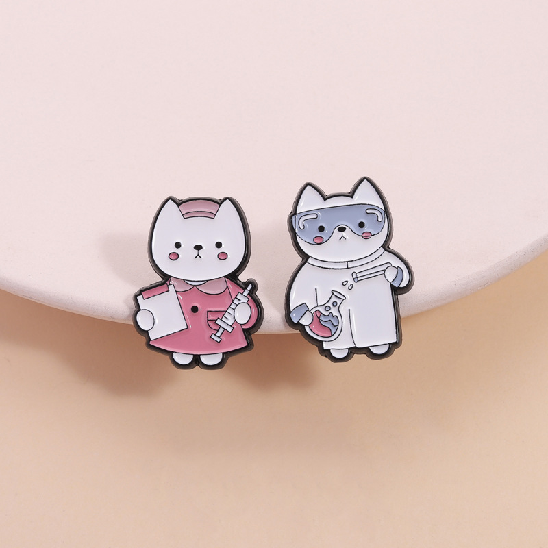 2pcs Cute Cartoon Medical Cat  - Medical Lab Logo 评论和价格
