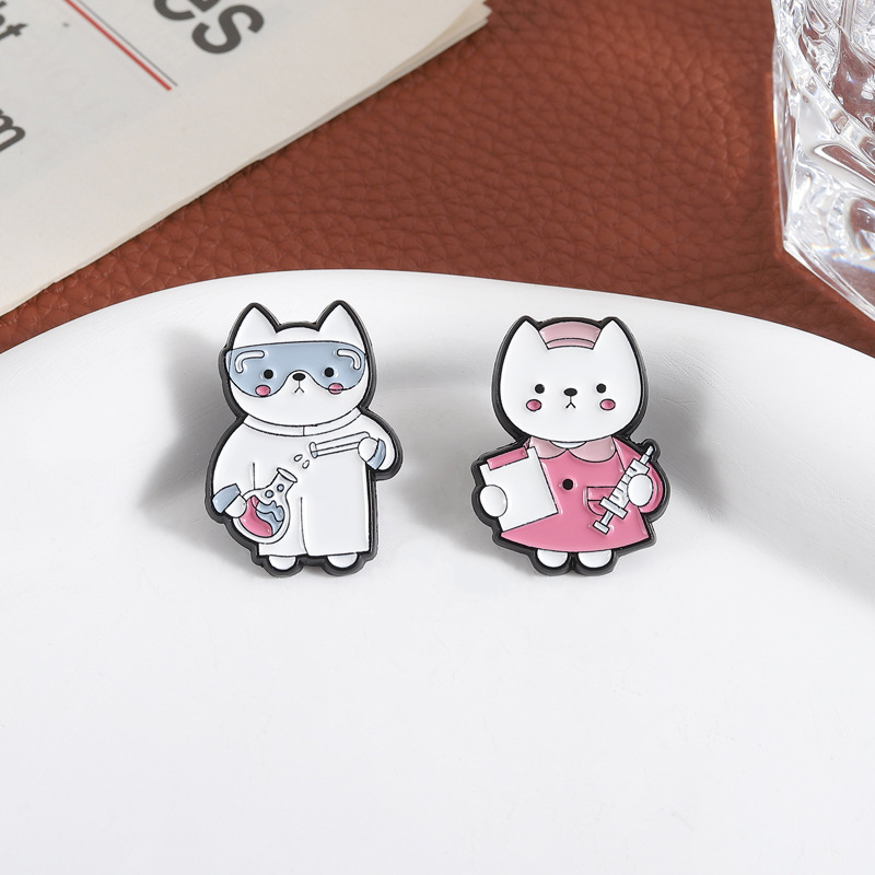 2pcs Cute Cartoon Medical Cat  - Medical Lab Logo 评论和价格