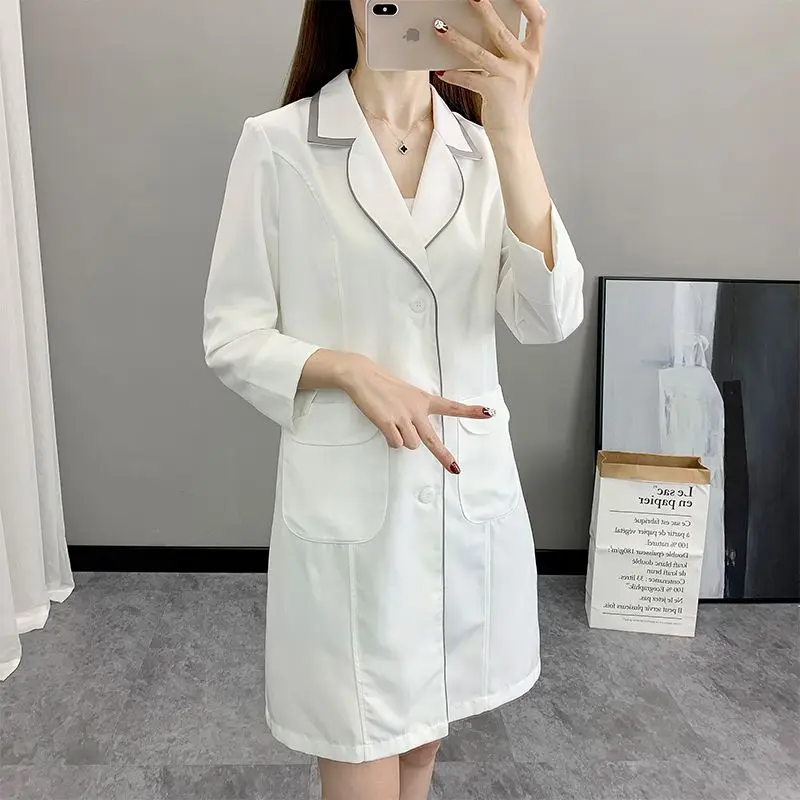 Women Short Spa Uniforms logo  - Medical Lab Logo 评论和价格
